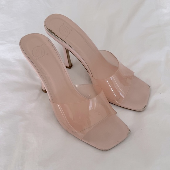 CUTE PINK HEELS - Picture 1 of 5